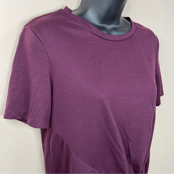 Medium Hippie Laundry Burgundy Red Short Sleeve Tee Stretch Knot Accent - Picture 4 of 8